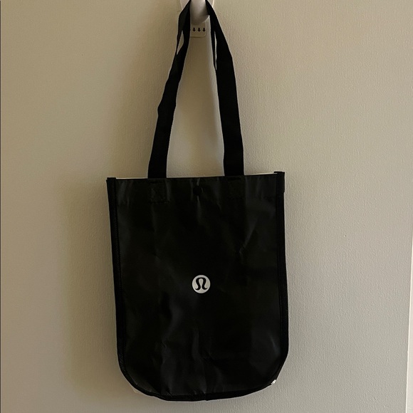 Lululemon Red, Black, and Gray Bags - Picture 9 of 17